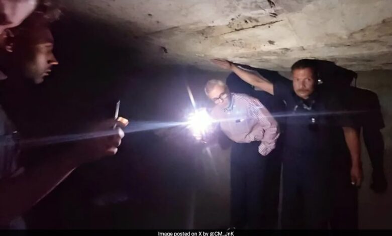 Flashlight In Hand, Omar Abdullah Inspects Bunkers In J&K's Kupwara