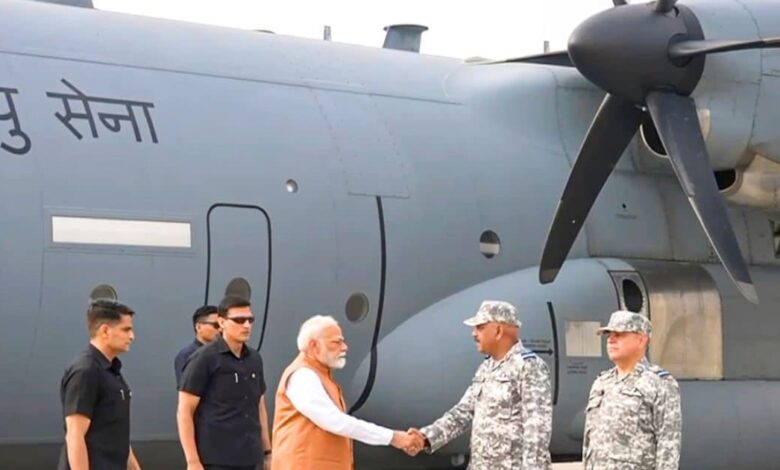 अमेरिका के प्लेन से उतरे, पुतिन के S-400 को दिखाया, मोदी ने ट्रंप को दिया संदेश- कितना भरोसा करूं...