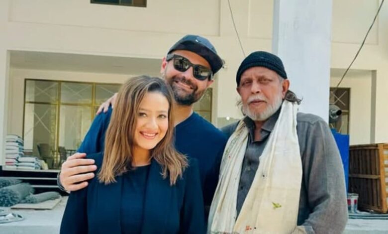 'डैड तक ठीक है, लेकिन मां पर....' मिमोह ने बड़े एक्टर्स पर लगाए गंभीर आरोप