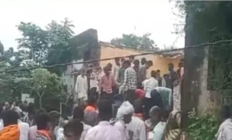 Jhalawar School Collapse: 7 बच्चों की मौत के बाद बड़ी कार्रवाई, प्रिंसिपल समेत 5 शिक्षक निलंबित