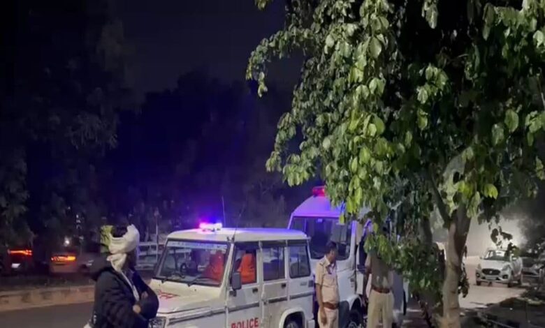 Jaipur News: जयपुर में दिनदहाड़े गैंगवार... रूपा मीणा गैंग के दो गुटों में भिड़ंत, सरेआम ताबड़तोड़ फायरिंग!