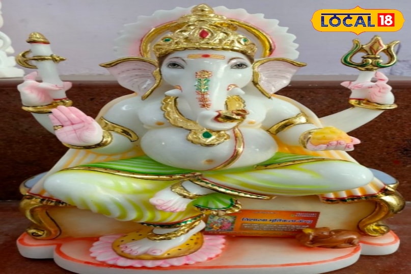 मार्बल की मूर्तियों को इस तरह करें साफ