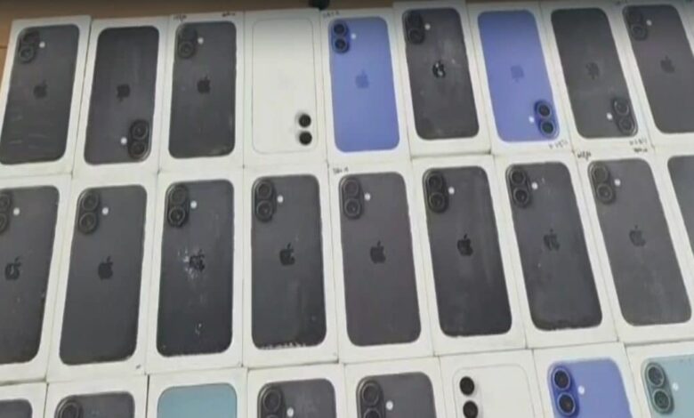 Alwar News: फ्लिपकार्ट ट्रक से चोरी किए 88 iPhone... इस चोर गैंग के कारनामे सुन चकरा जाएगा माथा!