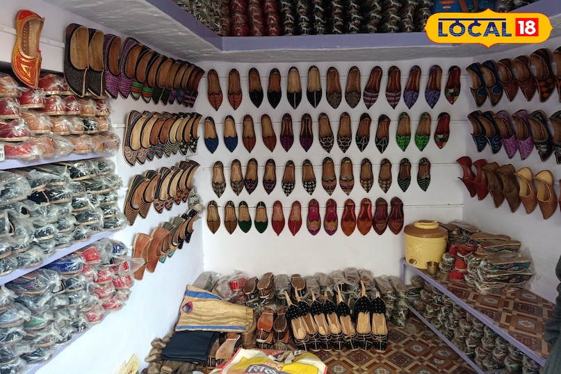 नागौरी जूतियां नागौरी जूतियां