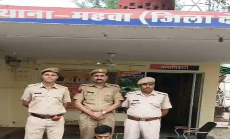 दौसा में सनसनीखेज खुलासा... निजी वीडियो बनाकर वसूली करने वाला ब्लैकमेलर चढ़ा पुलिस के हत्थे!