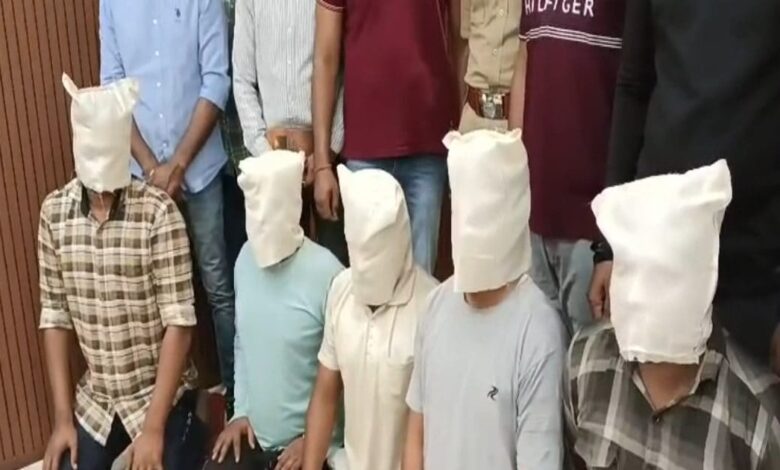 Bharatpur News : शहर में दहशत फैलाने वाले गैंग का अंत, हथियारों समेत 5 अपराधी पुलिस की गिरफ्त में!