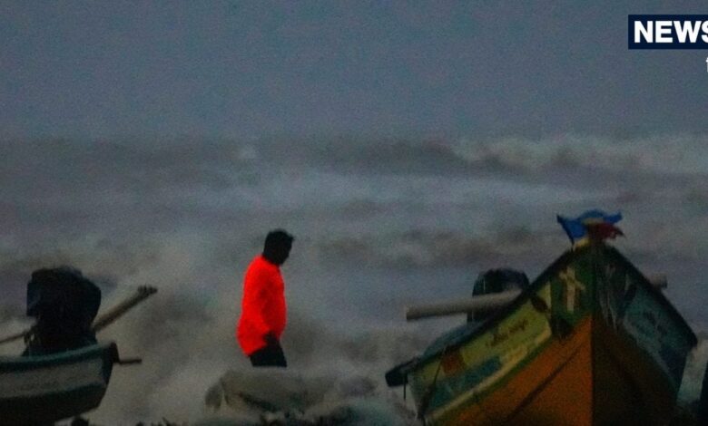 Cyclone Alert: दिवाली के दिन आया तबाही वाला अलर्ट, मंगलवार से दिखेगा रौद्र रूप, आसमान से सीधे गिरेगी आफत - bay of bengal cyclone alert india meteorological department imd 55 kilometer per hour speed strong wind heavy rain forecast