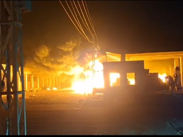 राजस्थान में त्योहार की रात उठी आग की लपटें, 20 लाख से अधिक का माल जलकर खाक