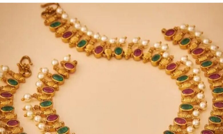 Gold and silvar price in varanasi 9 march after holi festival gold and silver rate goes down