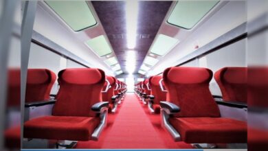 Indian Railways News: मार्च से इन रूटों पर रेलवे चलाएगा LHB कोचों से लैस ट्रेनें, जानें क्यूं लगाये जा रहे यह कोच और यात्रियों को क्या मिलेगा फायदा? | Indian Railways News: Railways will run LHB coaches trains on these routes from March, Know why this coach is being installed And what will be benefit for the passengers?