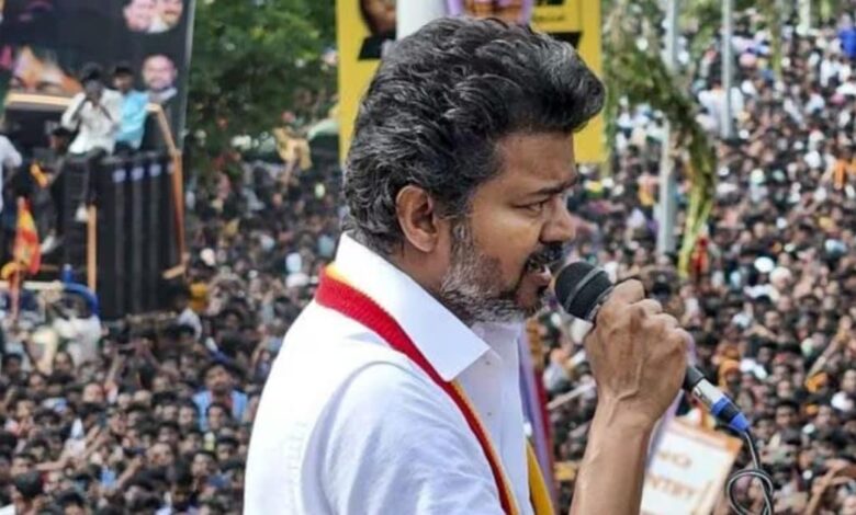 Karur भगदड़ में 39 की मौत पर TVK ने 20 लाख की आर्थिक मदद दी.