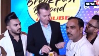 Shadab Jakati asked brett lee 10 gram ka bat kitne ka hai ji: '10 ग्राम का बैट कितने का है जी...' ब्रेट ली से किसने पूछा ये सवाल
