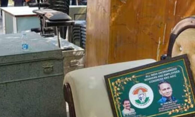 Udit Raj controversy | Udit Raj bungalow controversy- सिक्योरिटी छीनी, अब सामान घर से बाहर फेंका... दलित नेता उदित राज का बड़ा दावा, आखिर माजरा क्या है?