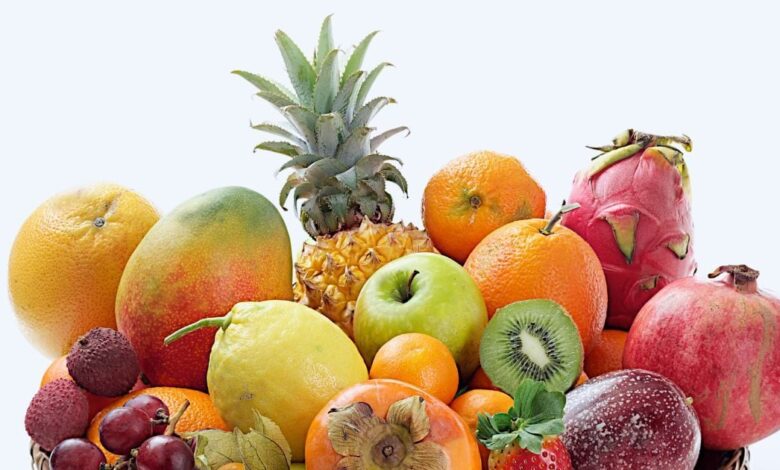 Winter Health Tips: सर्दियों के मौसम में भूलकर भी न खाएं ये फल, वरना हो सकती हैं ये गंभीर बीमारियां!