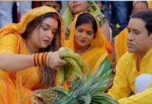 आम्रपाली दुबे और निरहुआ का नया छठ गीत, रिलीज होते ही छाया, दिखाई संतानहीन जोड़े की कहानी