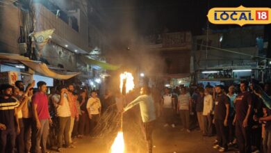 दीपावली की रात को बच्चे और बुजुर्ग करते है आग से हैरतअंगेज करतब, 200 सालों से चली आ रही परंपरा