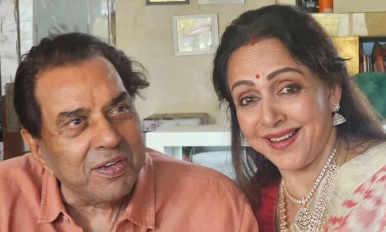 पिता सरकारी नौकर, नहीं चाहते थे फिल्मों में जाए बेटी, पत्नी की जिद पर झुके, हेमा ने 19 की उम्र में किया डेब्यू