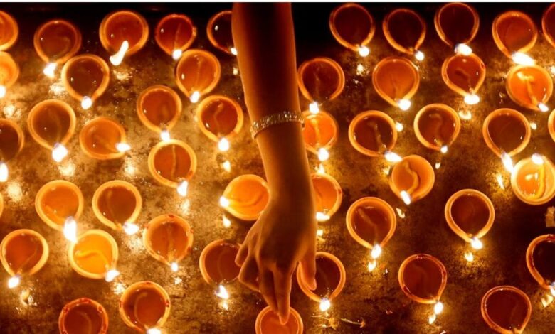 भारत के बाहर सबसे मशहूर दिवाली, रौनक देखकर आप भी हो जाएंगे गदगद, ट्राफलगर स्क्वायर हो या व्हाइट हाउस
