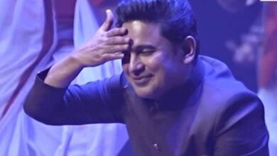 'मां शारदा मेरी कलम से इतिहास...', 'बाहुबली: द एपिक' के रिलीज होने पर मनोज मुंतशिर हुए भावुक