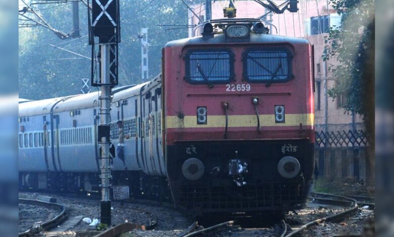 रेल यात्रियों के लिए अच्छी खबर! इन रूटों पर चलेंगी 8 अनारक्षित स्पेशल ट्रेनें, जानिये किस-किस रूट पर कब से चलेंगी यह सभी?