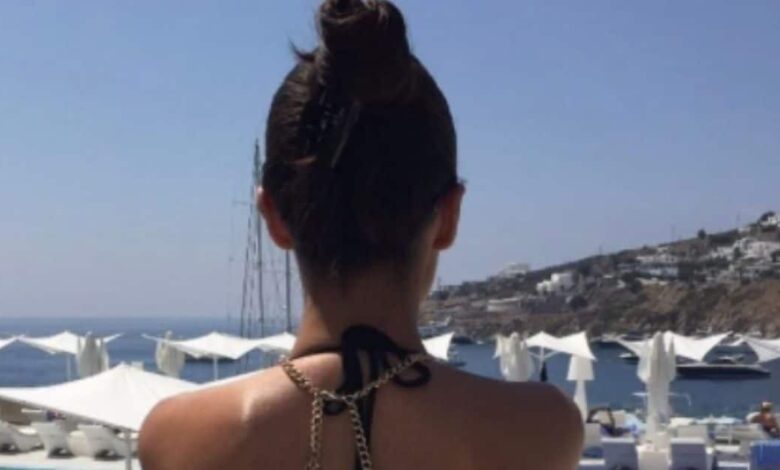 वो परमसुंदरी, जो बनना चाहती थीं टीचर लेकिन बन बैठी आइटम गर्ल, 52 की उम्र में भी लगती है 32 की, पहचाना कौन?