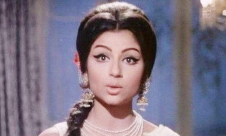 शर्मिला टैगोर के साथ हिट एक्टर का वर्ल्ड रिकॉर्ड और विलेन किरदार