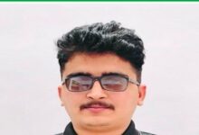 सरकारी आवास में लटका मिला अधिकारी का शव, पूरे प्रशासनिक तंत्र में मचा हड़कंप- क्यों उठाया यह कदम?