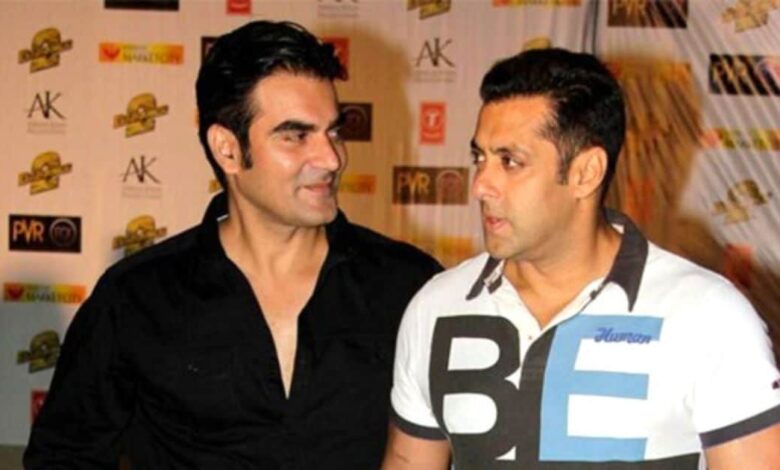 सलमान-अरबाज करते हैं एक दूसरे से नफरत? दोनों संग 2010 में हिट देने वाले डायरेक्टर का दावा, बोले- 'बर्तन फेंक..'