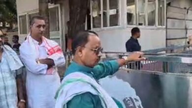सीएम नीतीश के करीबी Mla के साथ किसने कर दिया बड़ा 'कांड', क्या इस महिला ने लगा दी लंका?