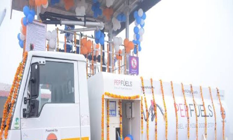 ₹12 लाख लगाकर शुरू करें ये कारोबार, करोड़ों में होगी कमाई, सरकार भी देगी मदद, जानें कैसे करें शुरू? - business opportunity start online fuel business with rs 12 lakh investment earn crore rupees per month varpat