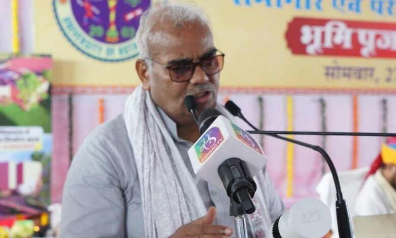 Rajasthan News : शिक्षा मंत्री मदन दिलावर का बड़ा ऐलान, राजस्थान में जल्द ही टीचर्स की भी तय होगी 'यूनिफॉर्म'