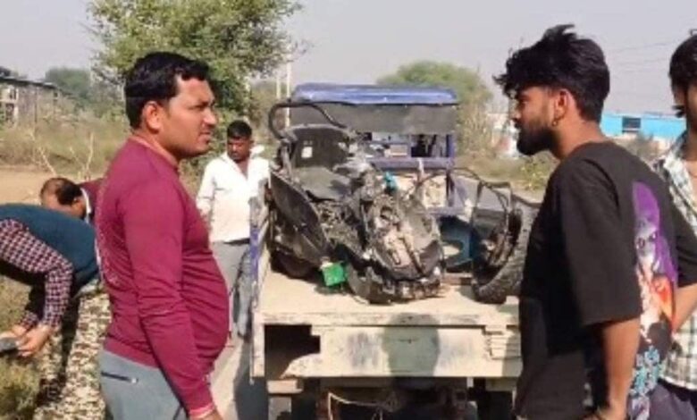 अलवर में स्कूल बस कहर, स्कूटी सवार मां-बेटे को मारी टक्कर, 50 मीटर तक घसीटकर मार डाला, कांप गए राहगीर