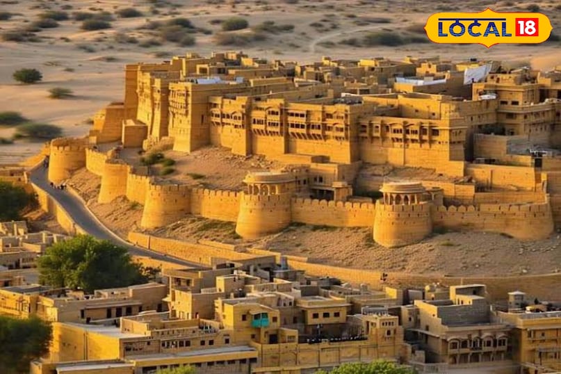 इसकी खूबसूरती हर किसी को अपनी और आकर्षित करती है इसकी खूबसूरती हर किसी को अपनी और आकर्षित करती है