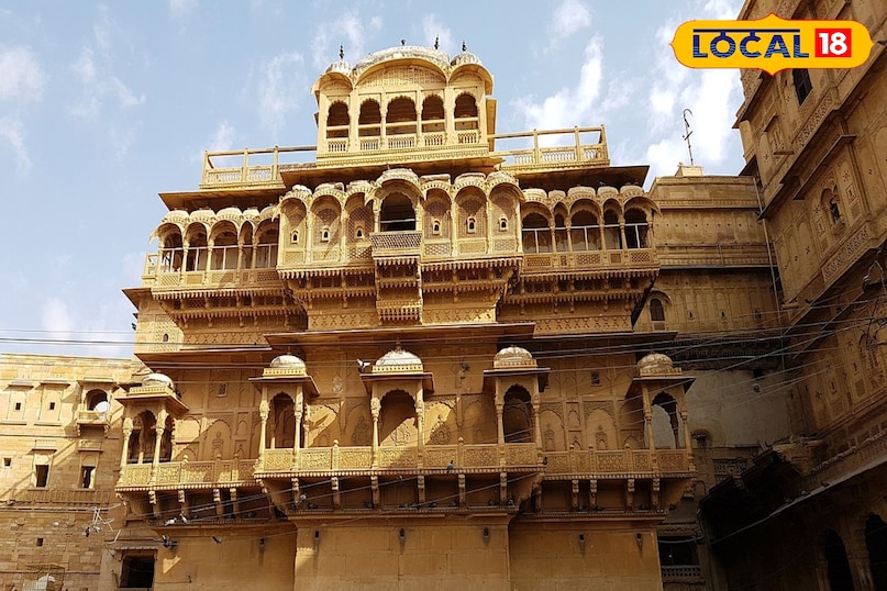 इसमें राजपुताना और इस्लामी शैली की वास्तुकला देखने को मिलती है इसमें राजपुताना और इस्लामी शैली की वास्तुकला देखने को मिलती है