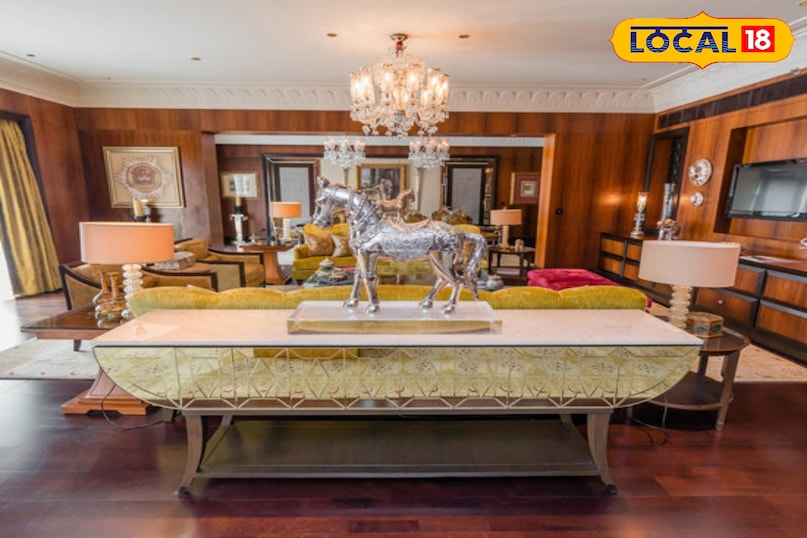 रॉयल वेडिंग्स 