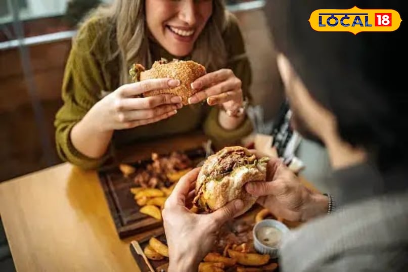 घर पर बना हल्का भोजन करना चाहिए