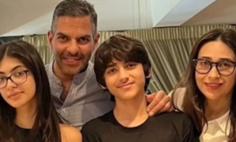 '2 महीने से नहीं दी कॉलेज फीस', पिता संजय की मौत के 5 महीने बाद छलका करिश्मा की बेटी का दर्द