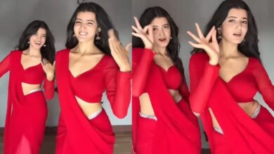 2 लड़कियों ने मिलकर किया 'बीड़ी जलइले' पर झन्नाटेदार डांस, लाल साड़ी में बरपाया कहर