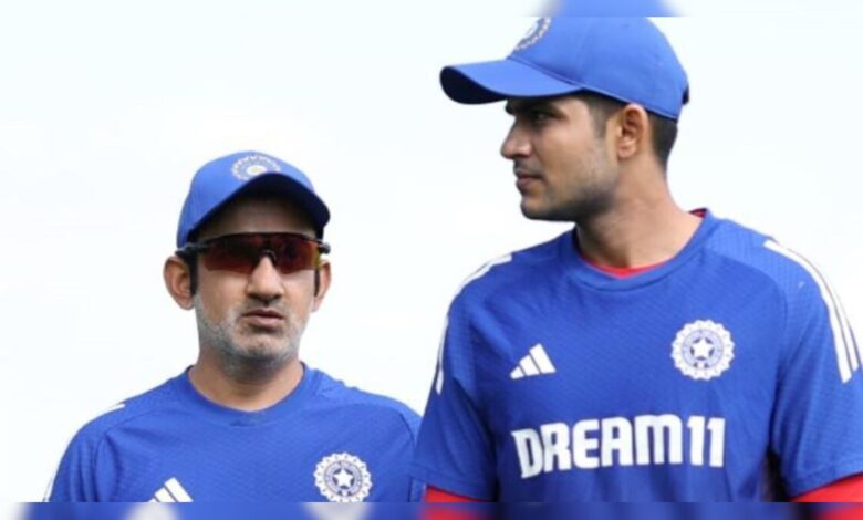 22 गज की पट्टी को लेकर गिल-गंभीर में था मतभेद,10 दिन तक पिच को ऱखा गया प्यासा | - News in Hindi