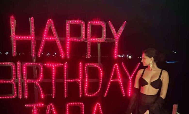 7 की उम्र में शुरू किया गाना, रियलिटी शो में गाए सॉन्ग, बनी टॉप एक्ट्रेस, सहेली बन गई एक्स-बॉयफ्रेंड की पत्नी