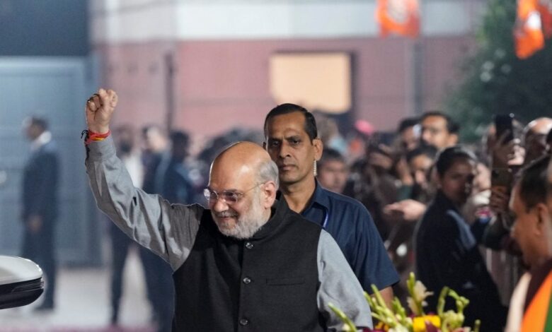 Bihar Govt Formation LIVE News: Amit Shah Meets Lalan Singh, JP Nadda and Sanjay Jha In Delhi | दिल्ली में तैयार हो रहा बिहार की सत्ता का ब्लूप्रिंट, अमित शाह से मिलने पहुंचे ललन सिंह, जेपी नड्डा और संजय झा