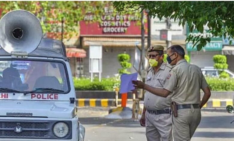 Breaking News Live: दिल्ली पुलिस ने पकड़े तीन संदिग्ध आतंकी, चुनाव आयोग ने बढ़ा दी SIR की डेडलाइन