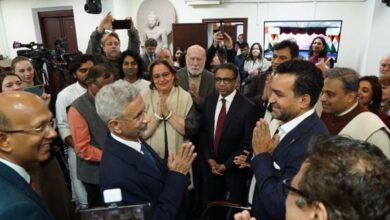 EAM jaishankar met indian living in russia | EAM jaishankar meet president putin | EAM jaishankar in moscow SCO | भारतीयों से मिले जयशंकर | पुतिन से मिले एस जयशंकर | मॉस्को में एससीओ समिट