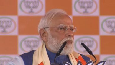 PM Modi LIVE: पटना में PM मोदी का रोडशो, रूट पर उमड़ा जनसैलाब, कई किलोमीटर लंबी कतारें