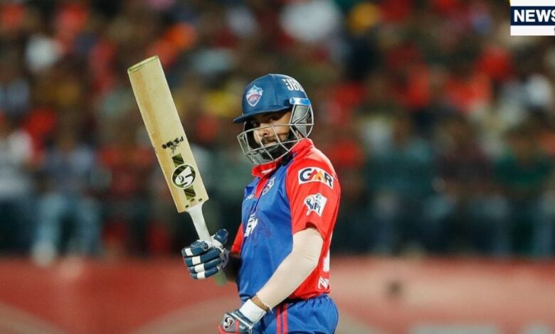 Prithvi Shaw SMAT 23 ball fifty: पृथ्वी शॉ का धमाका, सिर्फ 23 गेंद में ठोकी फिफ्टी, IPL ऑक्शन से पहले SMAT में धूमधड़ाका