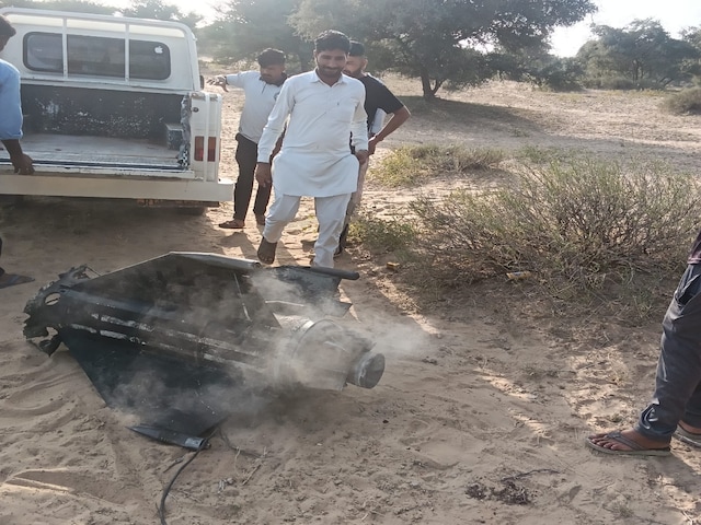 मिसाइल गिरी, कांप उठा गांव... सेना के अभ्यास के दौरान हुआ बड़ा धमाका, लोग सहमे