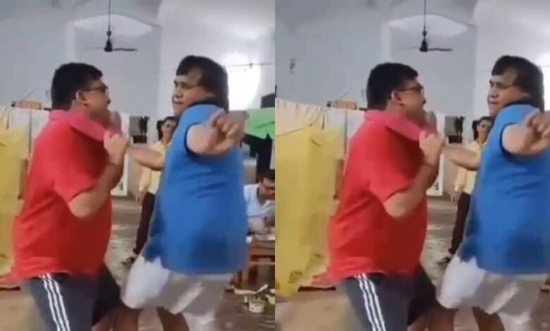 Ranchi News : झारखंड के कारागार किसी रिजॉर्ट से कम नहीं, रांची का बिरसा मुंडा जेल बना अपराधियों का ऐशगाह! बीजेपी ने हेमंत सरकार पर साधा निशाना