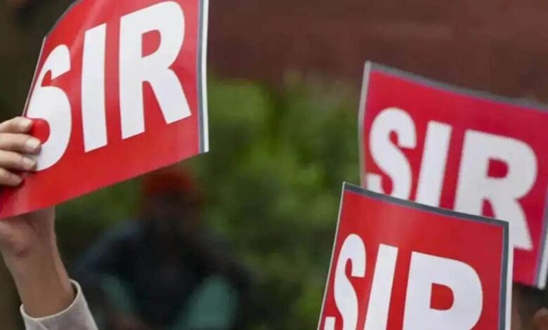 SIR में अत्यधिक दबाव के खिलाफ सड़क पर उतरेंगे BLOs, ममता दीदी के राज्य में क्या है यह नया बवाल