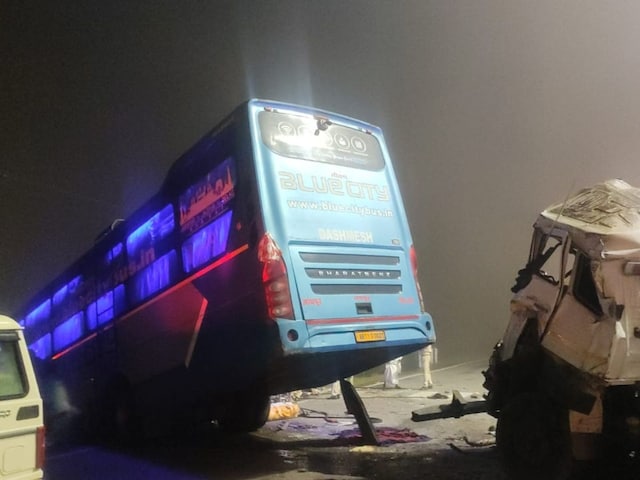 टोंक और जालोर में देर रात दर्दनाक हादसे, बस-ट्रेलर और ट्रक-बाइक टक्कर