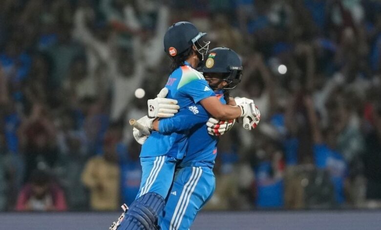 World Cup Trophy 2025: भारतीय महिला टीम वर्ल्ड कप जीतने की हकदार है, अभिषेक शर्मा को भरोसा